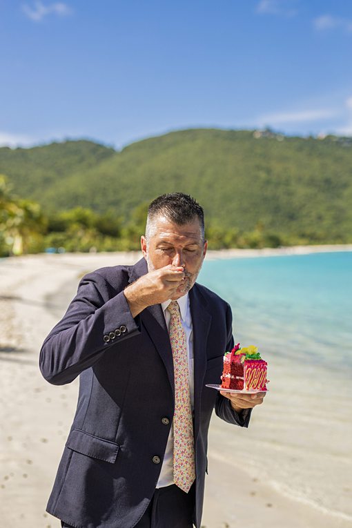 Island Mike Enjoys Wedding Cake